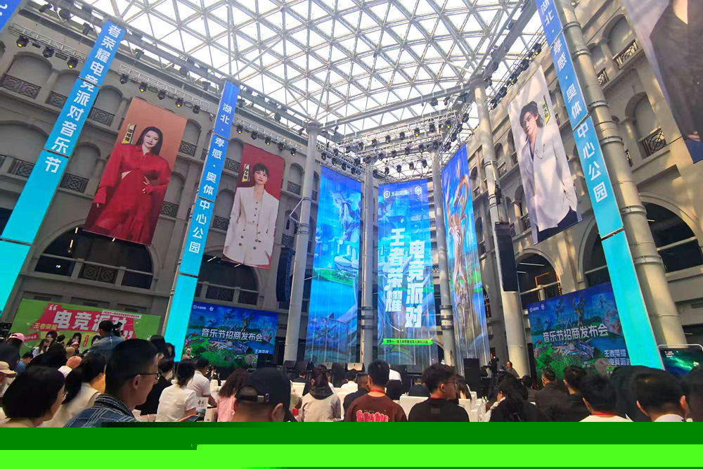 极致团队合作，G2的完美技能组合赢得了第一场比赛！G2 1-0 TE